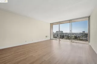 Photo #5: 41113529 Listing