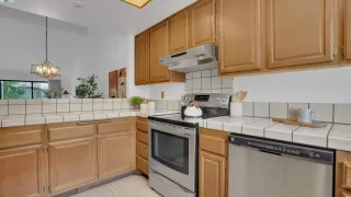 Photo #4: 41113548 Listing