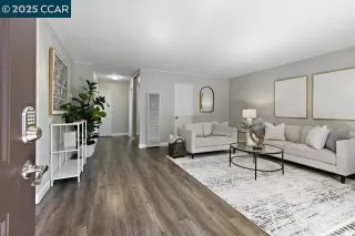 Photo #3: 41113567 Listing