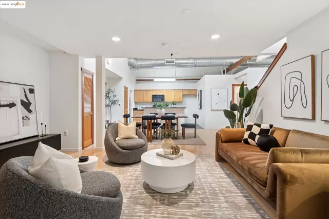 MLS: 41113710 Condo For Sale