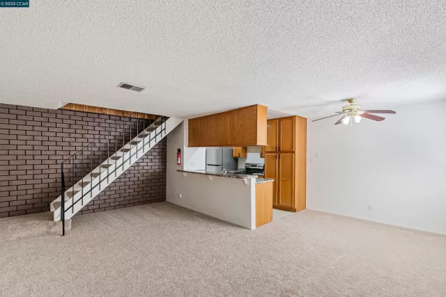 MLS: 41113716 Condo For Sale