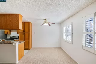 Photo #5: 41113716 Listing 