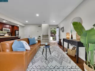 Photo #5: 41113728 Listing 