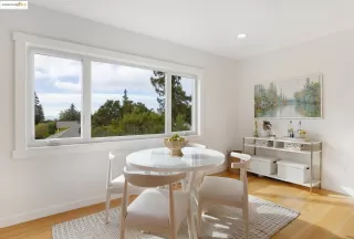 Photo #5: 41113749 Listing 