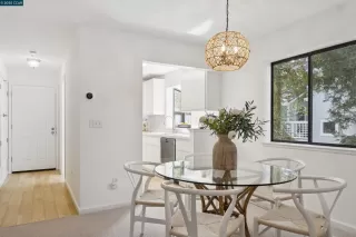 Photo #2: 41113776 Listing 