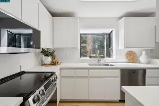 Photo #4: 41113776 Listing 