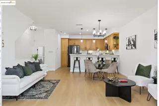 Photo #3: 41113777 Listing 