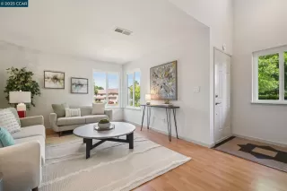 Photo #3: 41113875 Listing 