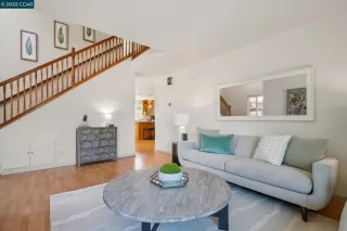 Photo #4: 41113875 Listing 