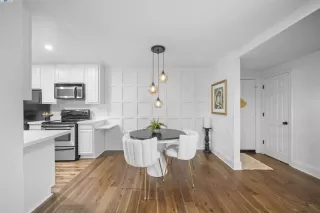 Photo #3: 41113899 Listing