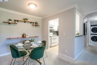 Photo #5: 41114013 Listing 