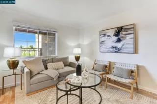 Photo #5: 41114015 Listing 