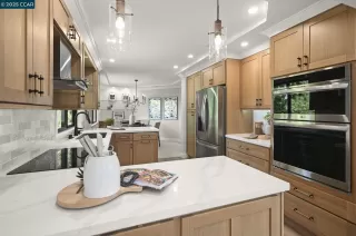 Photo #2: 41114104 Listing