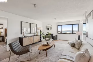 Photo #5: 41114117 Listing