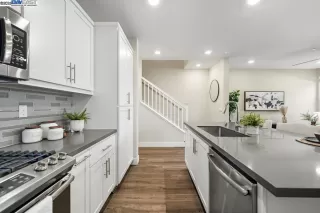 Photo #6: 41114233 Listing 