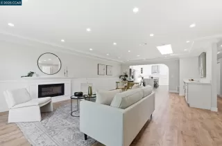 Photo #3: 41114244 Listing