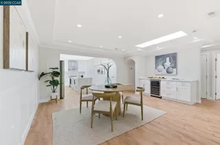 Photo #6: 41114244 Listing