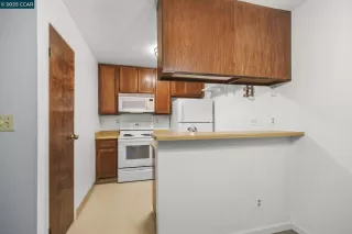 Photo #4: 41114271 Listing