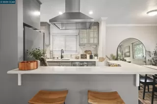 Photo #5: 41114274 Listing 