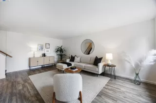 Photo #4: 41114299 Listing 