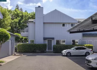 Photo #2: 41114369 Listing