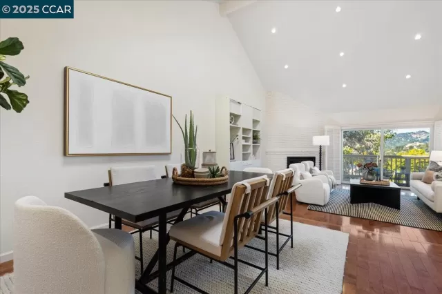 MLS: 41114386 Condo For Sale