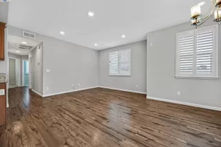 Photo #5: 41114394 Listing 