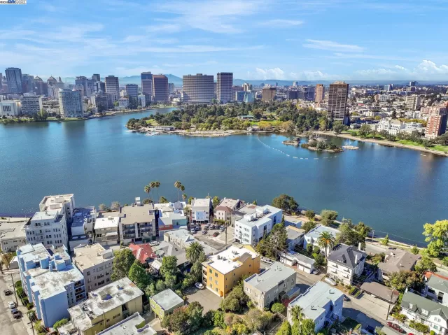 MLS: 41114416 Condo For Sale