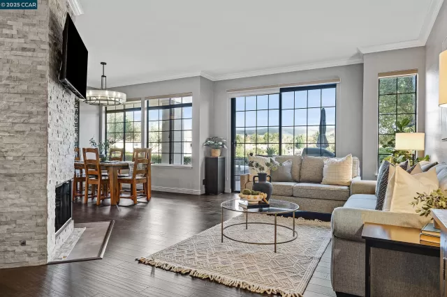 MLS: 41114427 Condo For Sale