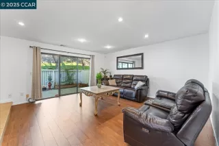 Photo #3: 41114443 Listing 