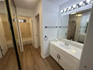 Photo #4: 41114569 Listing