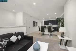 Photo #5: 41114580 Listing