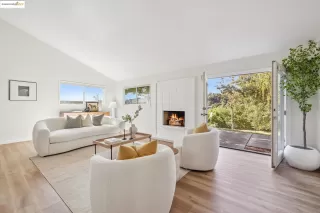 Photo #6: 41114586 Listing