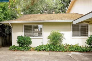 Photo #2: 41114629 Listing