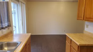 Photo #5: 41114637 Listing