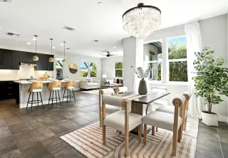 Photo #2: 41114680 Listing 