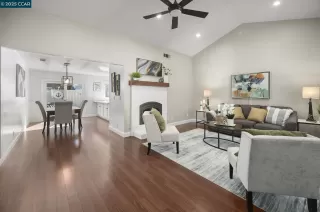 Photo #3: 41114732 Listing