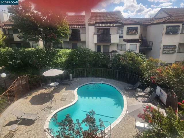 MLS: 41114821 Condo For Sale