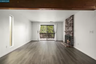 Photo #2: 41114860 Listing