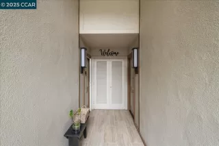 Photo #5: 41114919 Listing