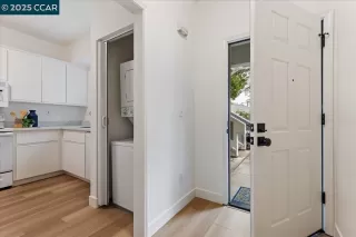 Photo #2: 41114924 Listing