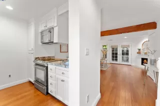 Photo #3: 41114930 Listing 