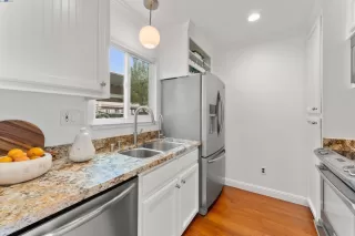 Photo #5: 41114930 Listing 