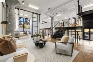 Photo #1: 41114998 Listing