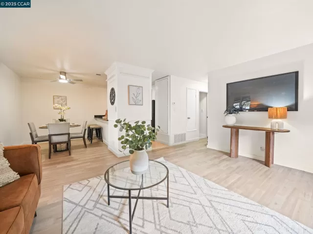 MLS: 41115014 Condo For Sale