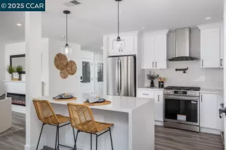 Photo #3: 41115050 Listing