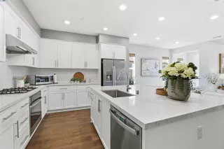 Photo #2: 41115058 Listing