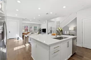 Photo #3: 41115058 Listing