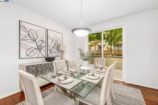 Photo #4: 41115092 Listing