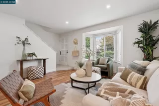 Photo #1: 41115110 Listing 